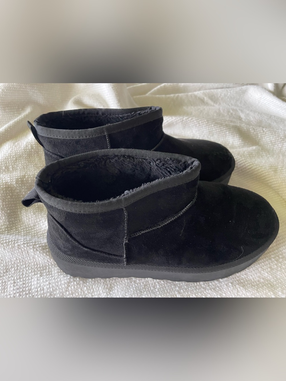 Mudd platform winter boots size 8.5 black